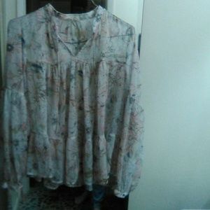 Lucky Blouse Sz XL /10% OFF OF TWO ITEMS OR MORE!